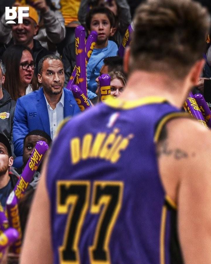 九游娱乐-关于詹姆斯再次震撼出色表现,助湖人逆转对手的信息