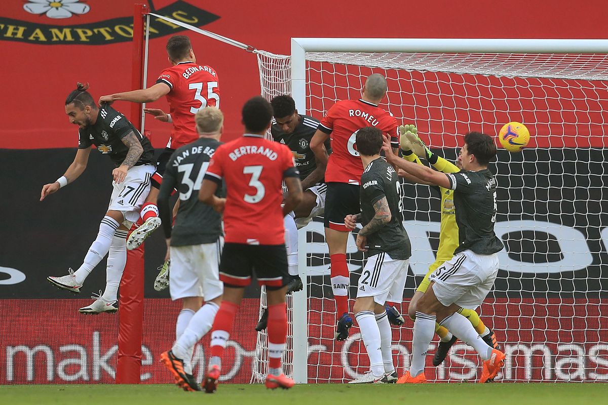 关于曼联客场力克南安普顿，英格兰联赛的豪门之间的对决备受瞩目的信息