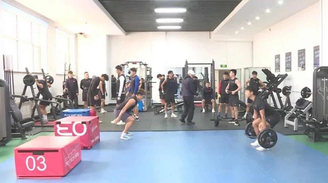 关于人队训练进入白热化，备战全力以赴的信息