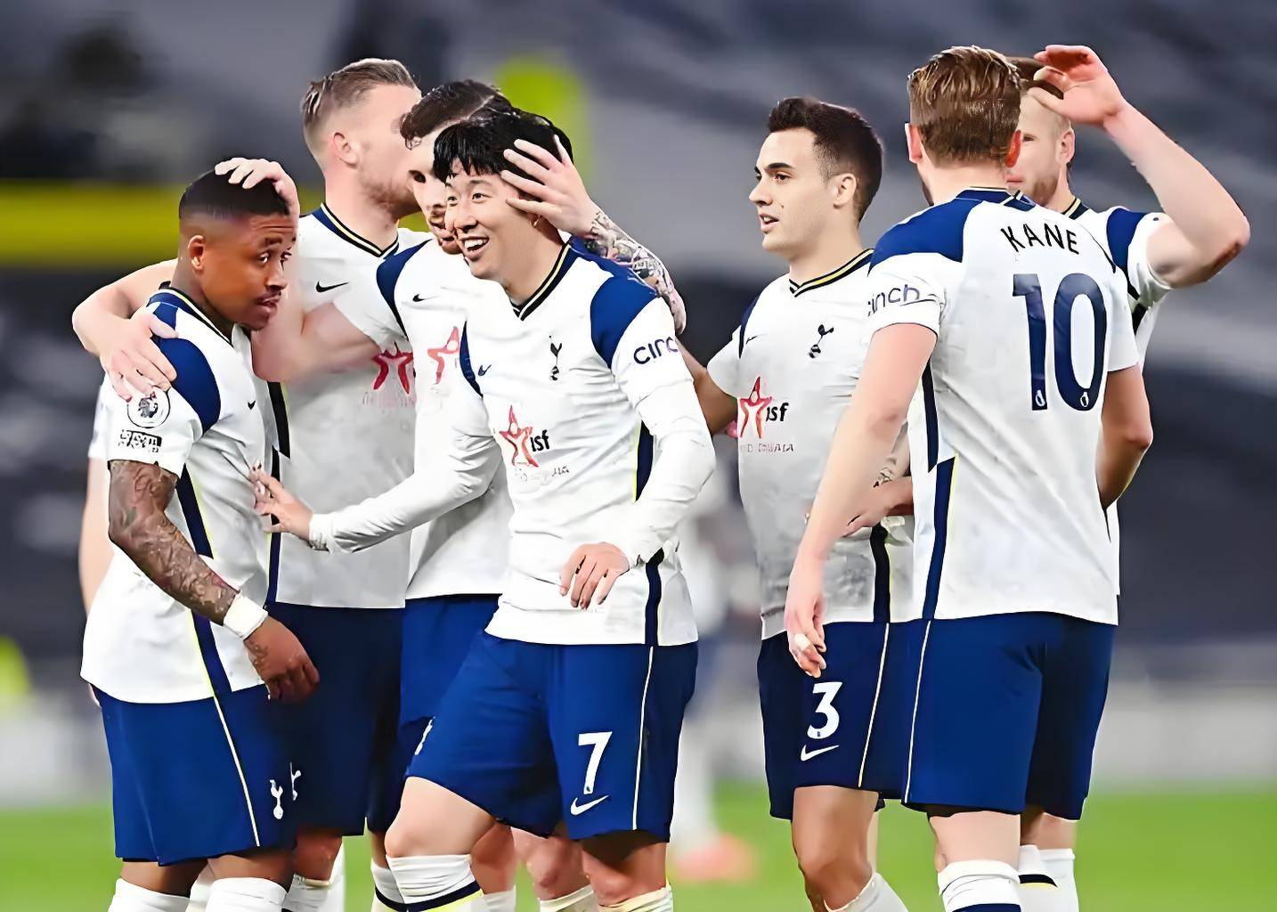 九游体育-包含托特纳姆热刺主场大胜，豪取三分的词条