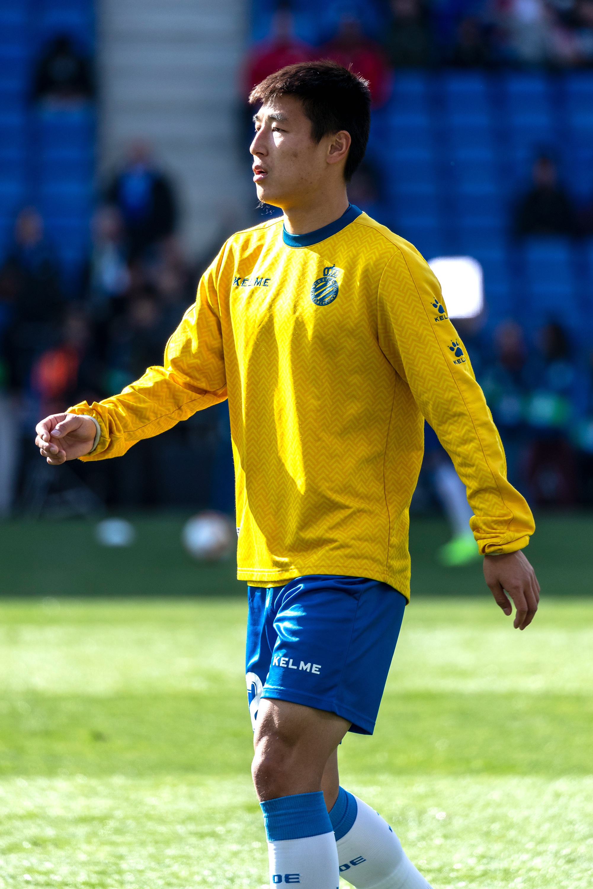 西班牙篮球乙级联赛冠军产生,球队士气高涨的简单介绍 西班牙篮球乙级联赛冠军产生,球队士气高涨的简单介绍