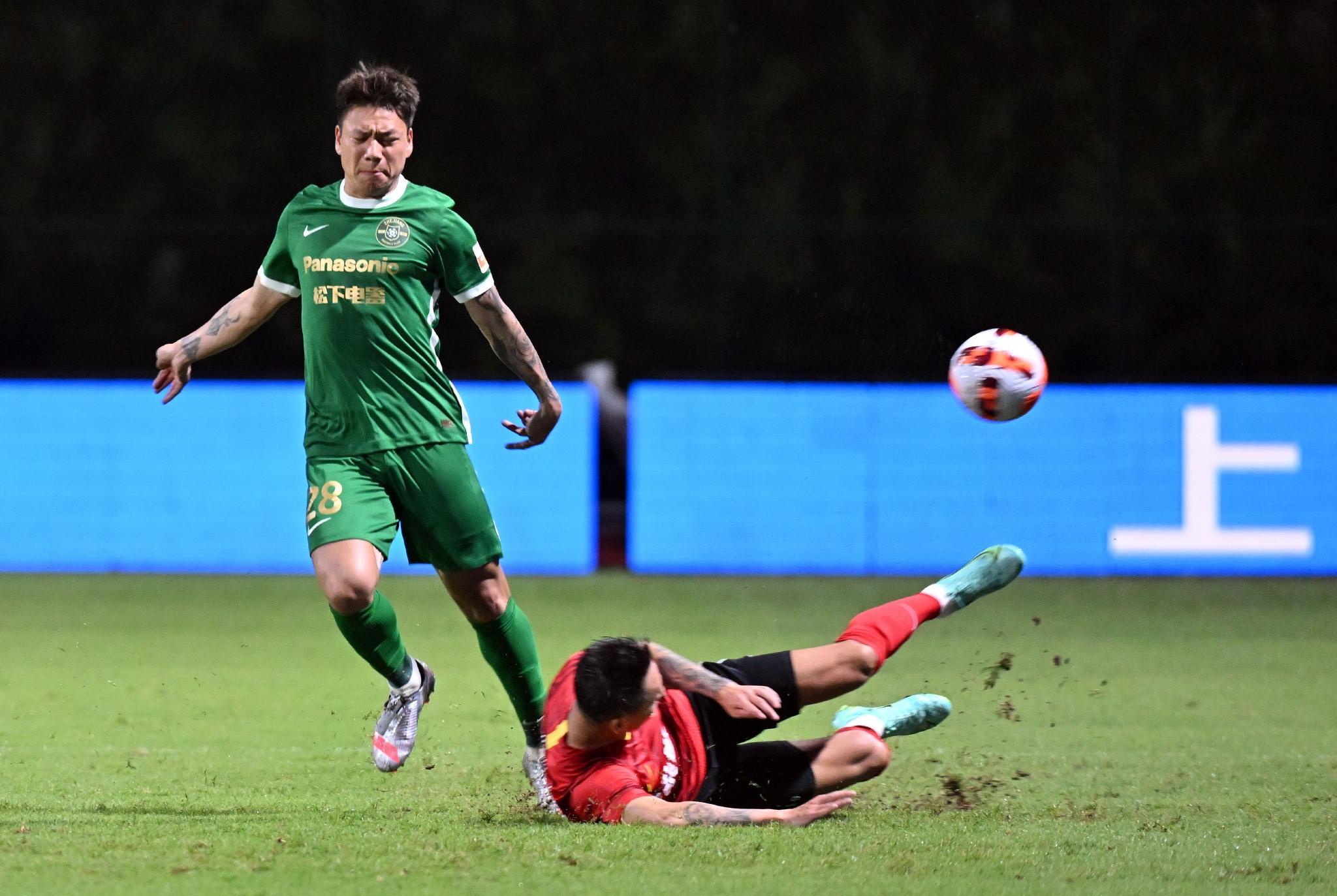 九游中国-包含浙江队客场遭遇河南队的强大压力，遗憾失利！的词条