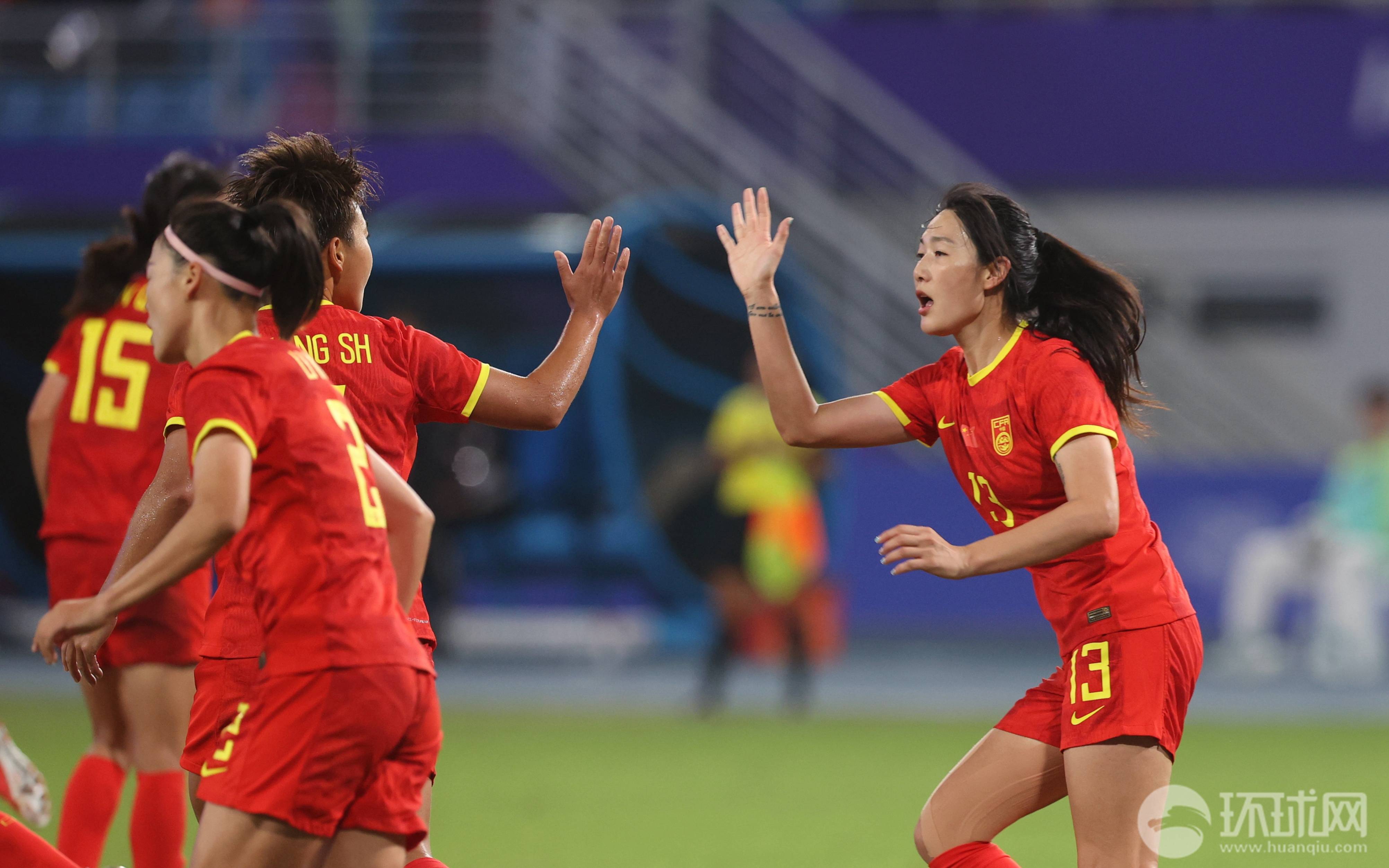 亚运会女足比赛即将开启，中国队士气高昂