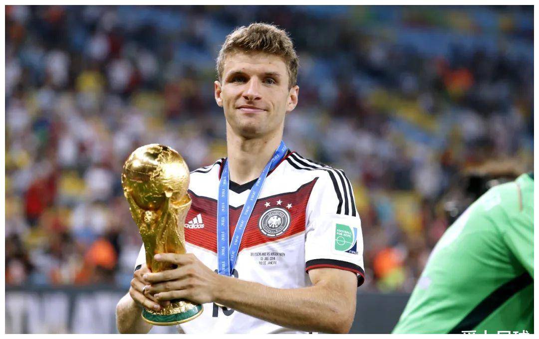 托马斯·穆勒连入两球，德国队成功晋级欧锦赛