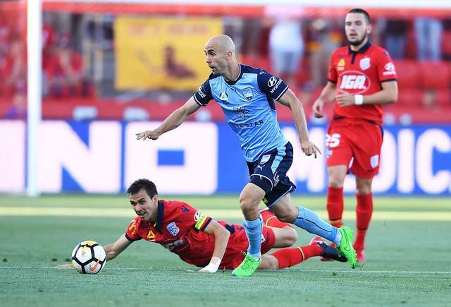 悉尼球队在踢出精彩比赛的同时获得胜利