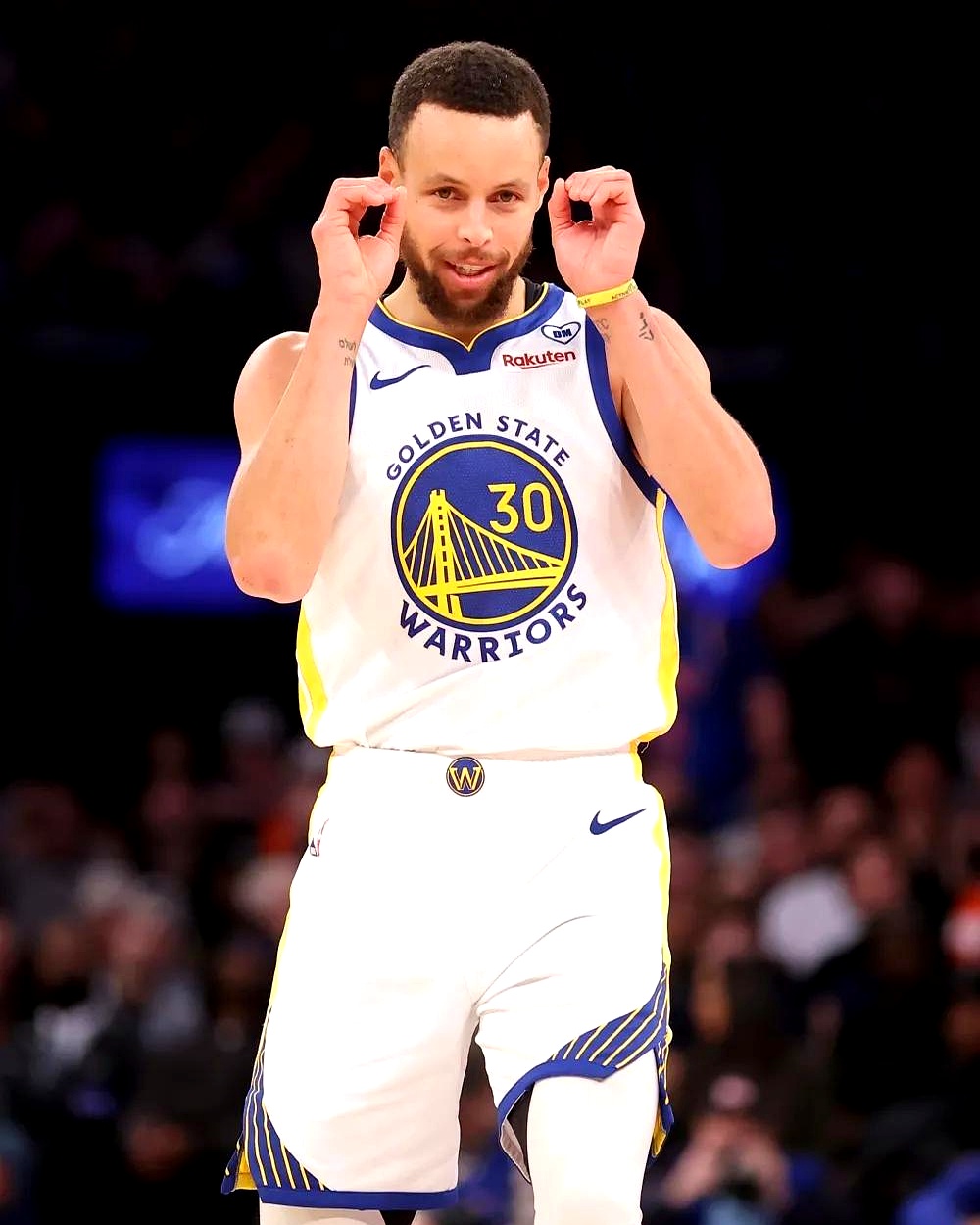 九游体育平台-勇士后卫状态神勇，带领球队稳住局面的简单介绍