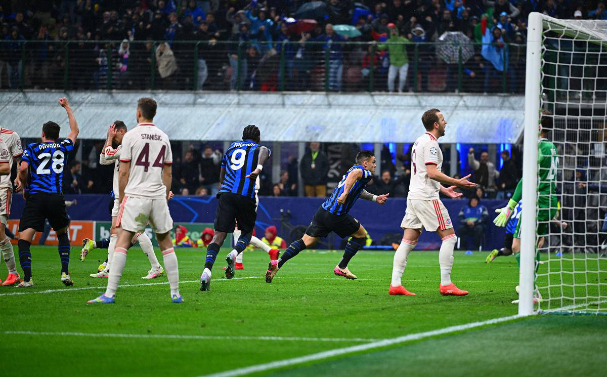 包含欧冠国家队全力备战欧锦赛，备战半决赛的词条