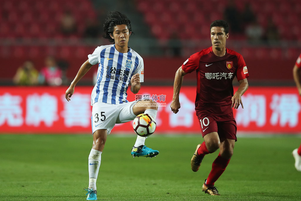 广州富力客场逆转河北华夏幸福，取得胜利