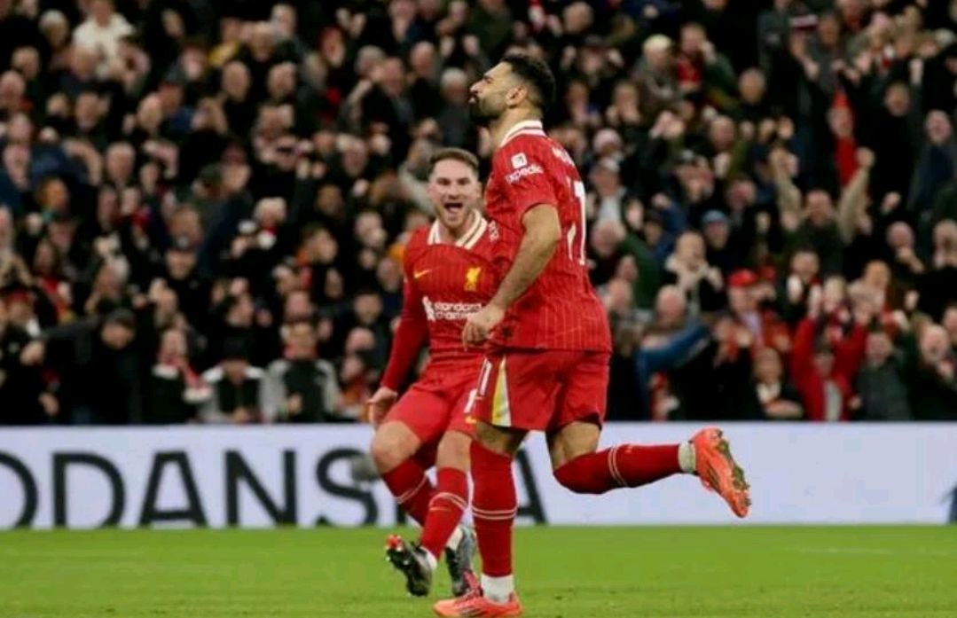 九游娱乐app下载-热刺后防改善明显，球队战绩逐渐回升