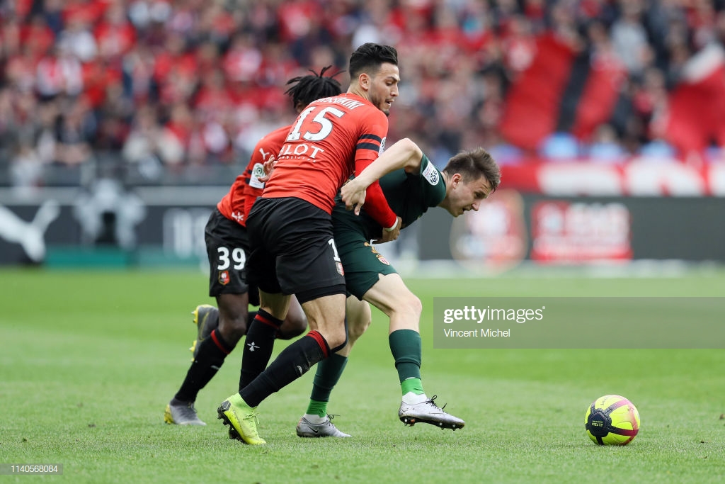 包含摩纳哥遭圣埃蒂安绝杀，惊心动魄的词条