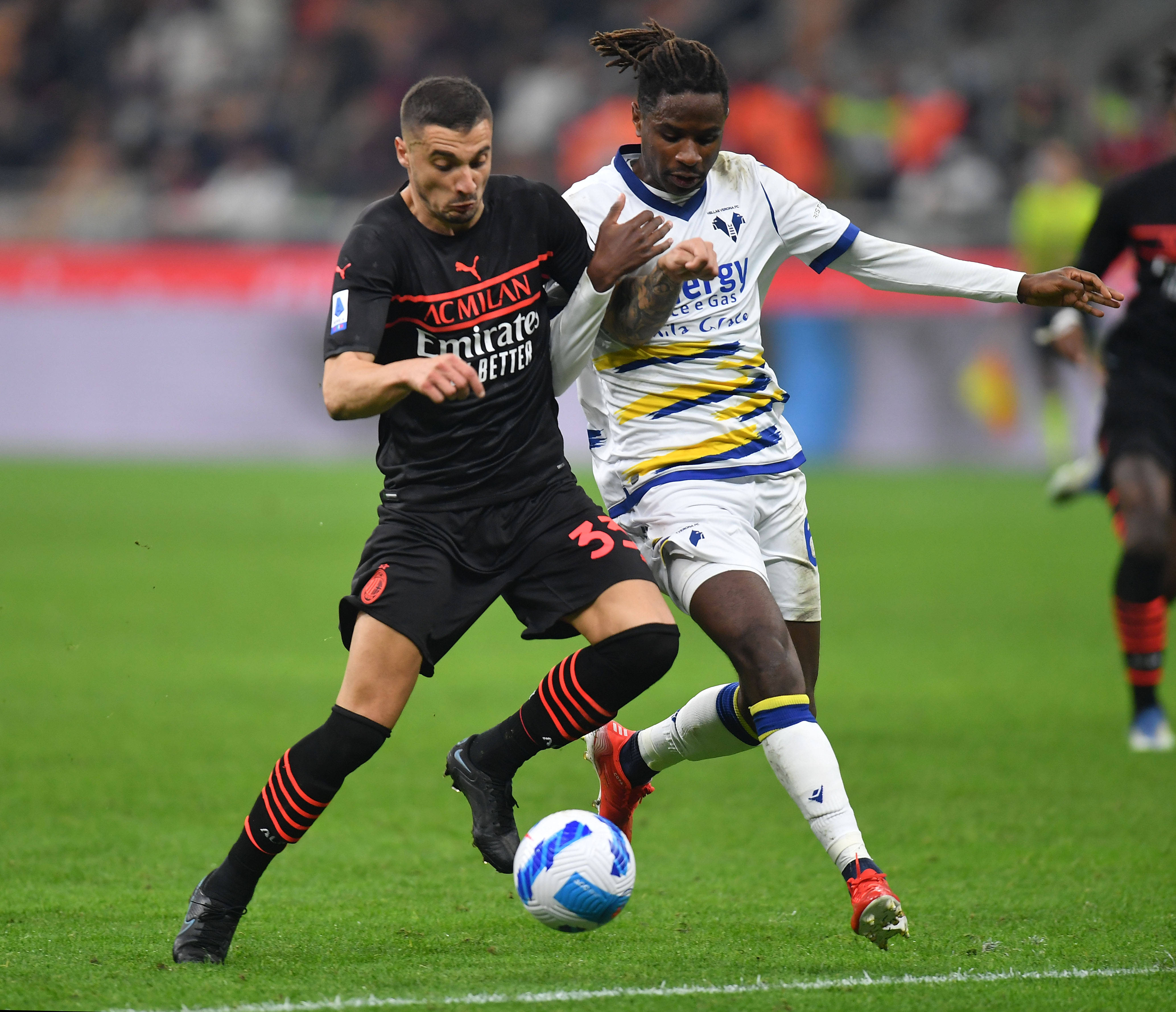 意甲球队备战夏季转会，国际招兵买马