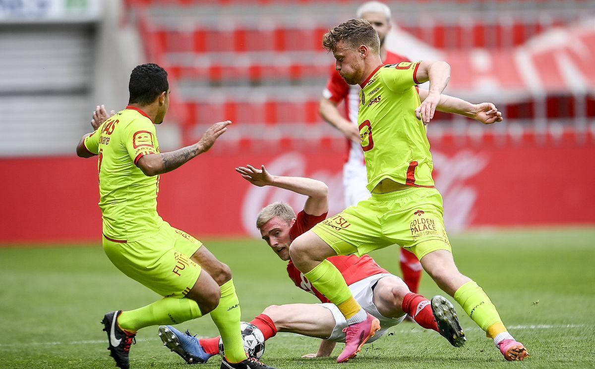 马德里竞技客场击败赫塔菲，取得胜利