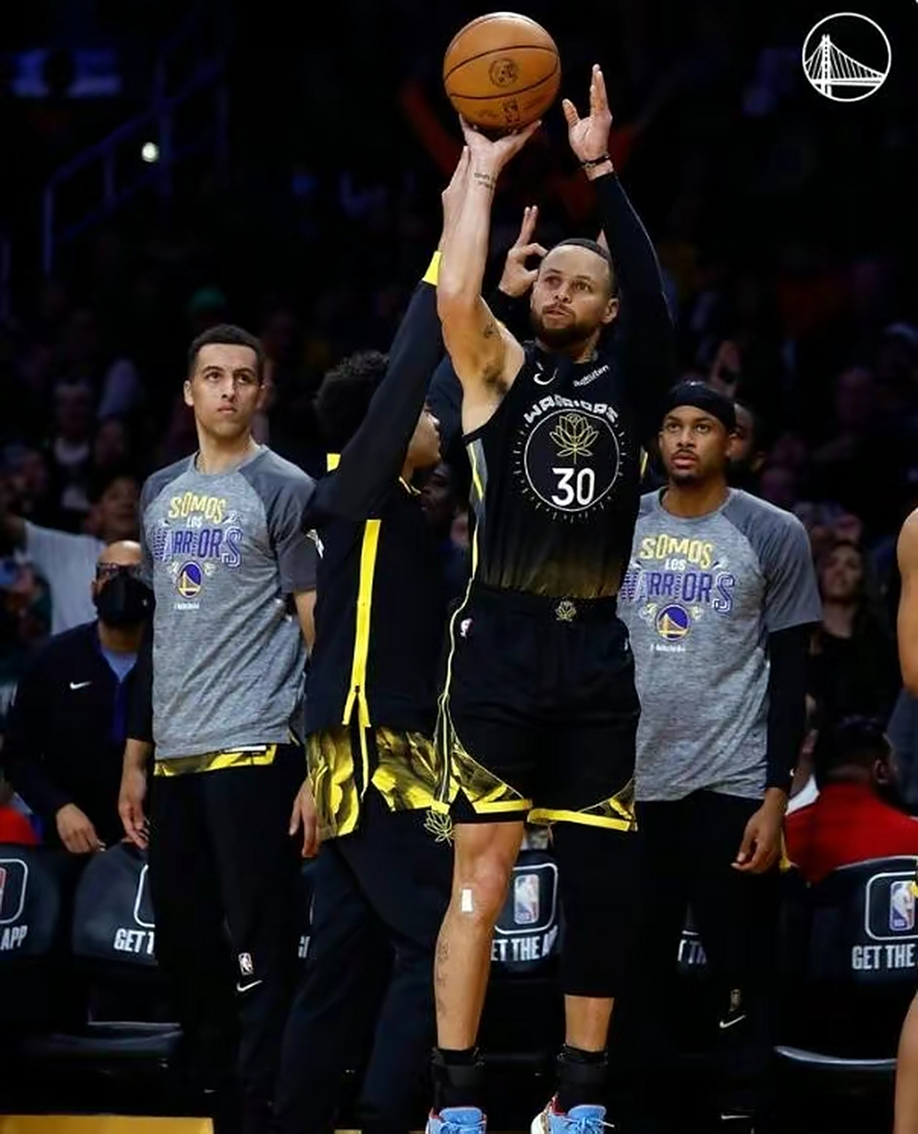 勇士客场不敌奇才,库里砍下30分 勇士客场不敌奇才,库里砍下30分