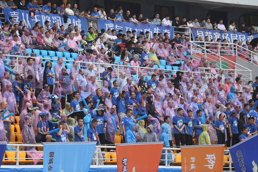 拼尽全力,球队成功捍卫主场 拼尽全力,球队成功捍卫主场