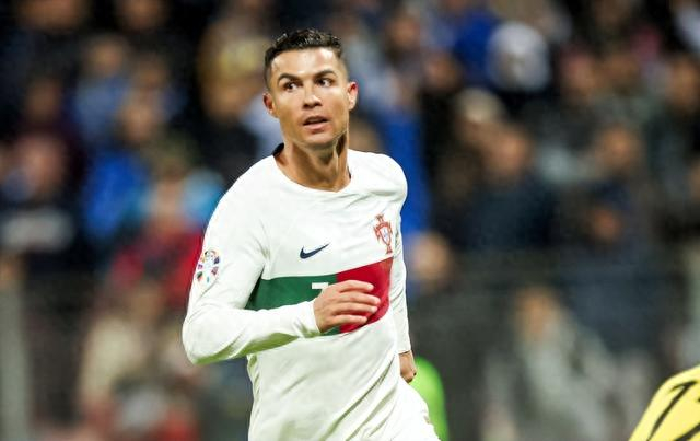 九游体育官方入口-西班牙客场大胜波黑，提前锁定晋级资格