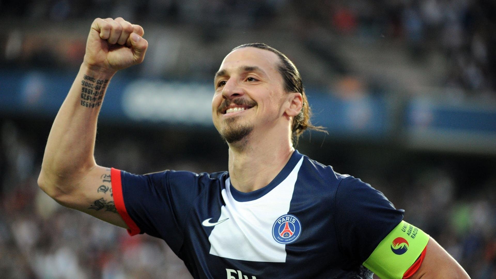 铁骑与闪电，当历史冲锋遇见现代孤勇