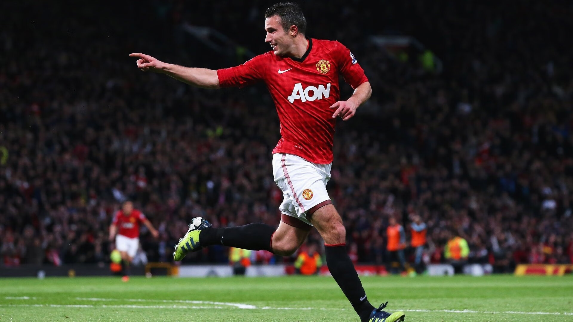 鏖战银幕,威廉姆斯与阿斯顿马丁的缠斗,维斯塔潘的天际线